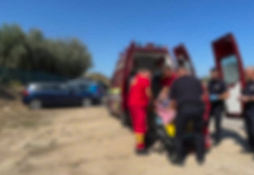 Intervenție salvamari la Eforie: Un copil de 12 ani a fost resuscitat după un incident pe o plajă neamenajată